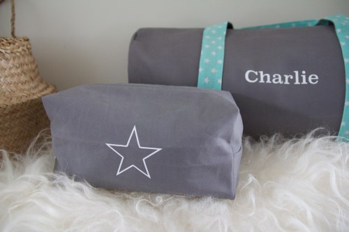 Sac polochon et trousse de toilette personnalisés