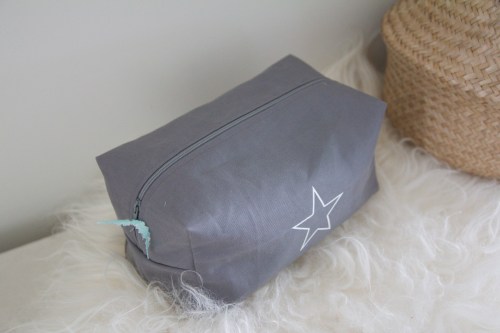 trousse de toilette carrée