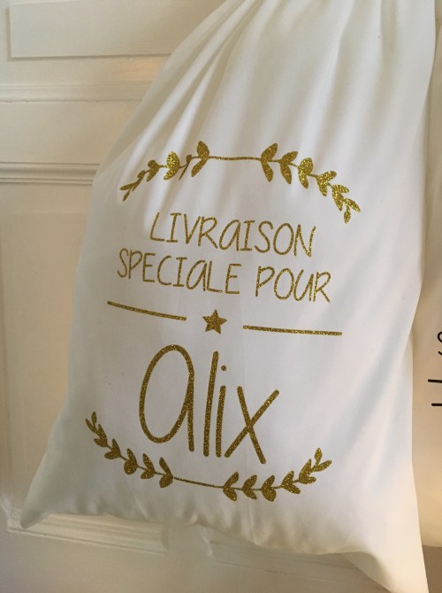 sac de livraison de cadeau